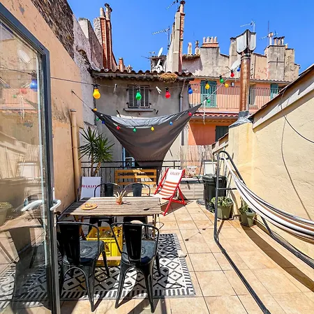 Duplex Avec Terrasse Centre